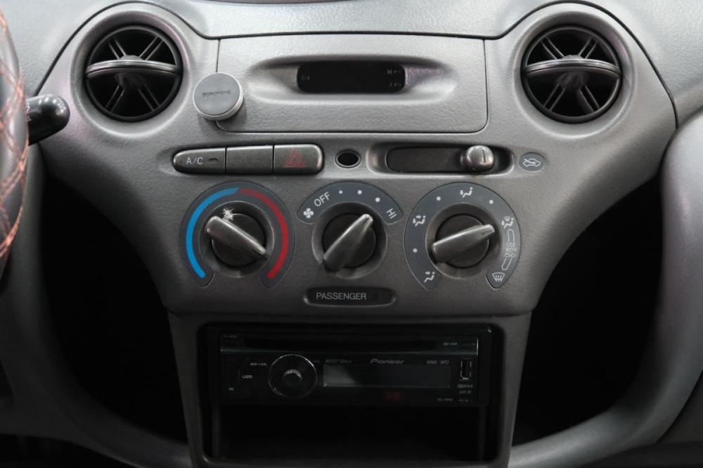 Toyota Echo Омск  - изображение 13
