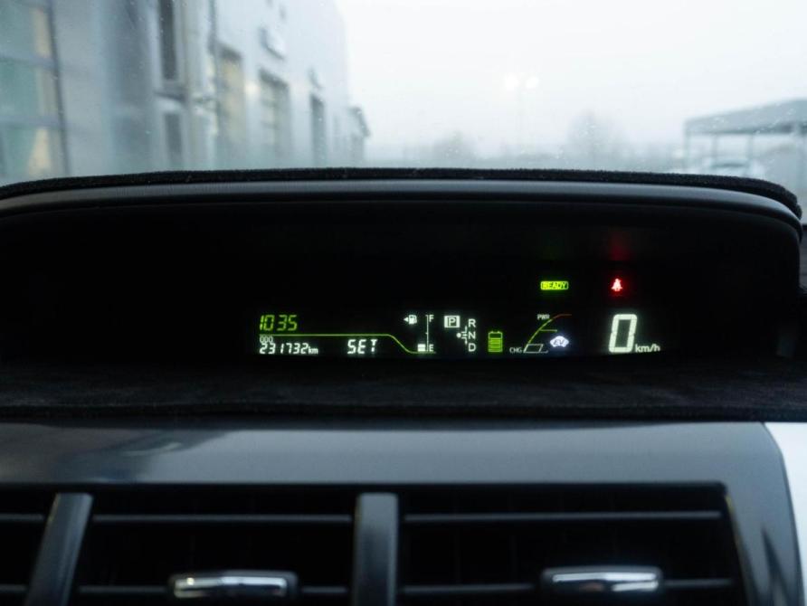 Toyota Prius Alpha I (ZVW40/41) Улан-Удэ  - изображение 20