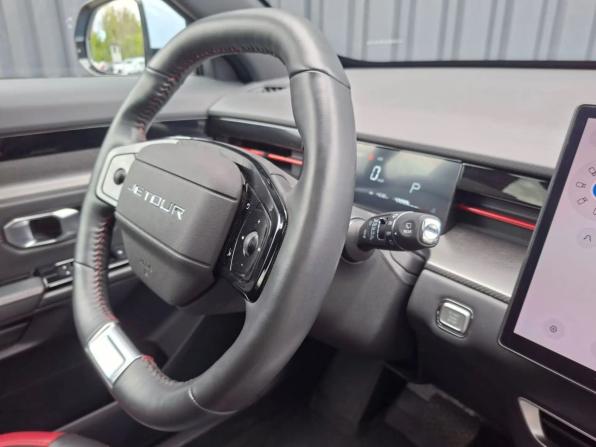 JETOUR DASHING I с пробегом 2023 года, цена 1 870 000 рублей, 14637 км, внедорожник, Автокод Объявления