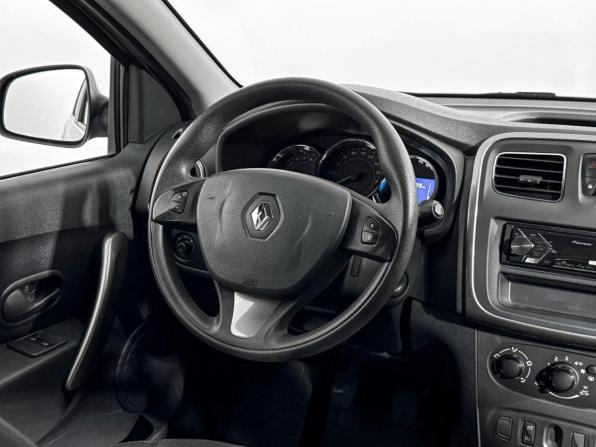 Renault Sandero II с пробегом 2018 года, цена 1 100 000 рублей, 49000 км, хэтчбек, Автокод Объявления