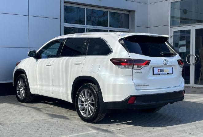 Toyota Highlander III (XU50) с пробегом 2014 года, цена 3 160 000 рублей, 142739 км, внедорожник, Автокод Объявления