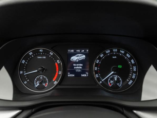 Skoda Octavia IV (A8) с пробегом 2023 года, цена 2 770 000 рублей, 69548 км, лифтбек, Автокод Объявления