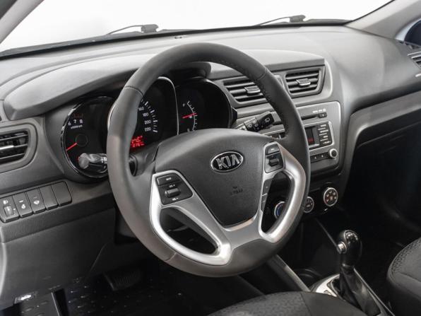 Kia Rio III Рестайлинг с пробегом 2017 года, цена 1 213 700 рублей, 123000 км, хэтчбек, Автокод Объявления