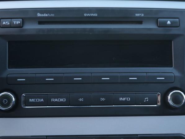 Skoda Octavia II (A5) Рестайлинг с пробегом 2011 года, цена 543 000 рублей, 233000 км, универсал, Автокод Объявления