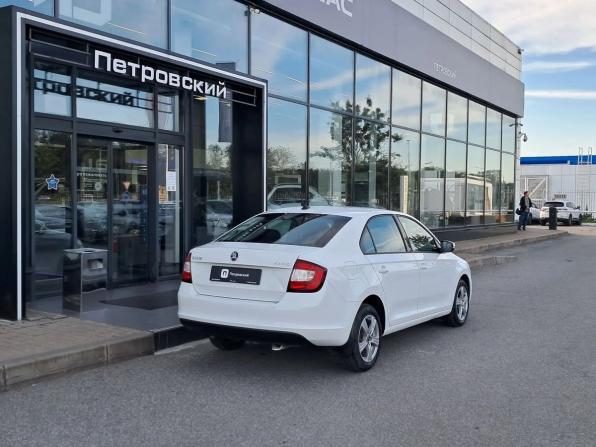 Skoda Rapid I Рестайлинг с пробегом 2018 года, цена 1 065 000 рублей, 120077 км, лифтбек, Автокод Объявления