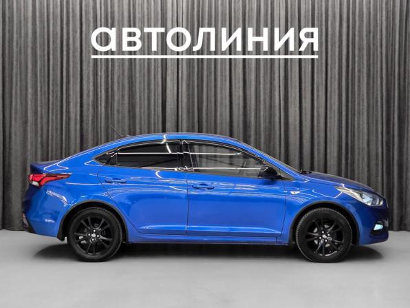 Hyundai Solaris II с пробегом 2017 года, цена 1 035 000 рублей, 130000 км, седан, Автокод Объявления