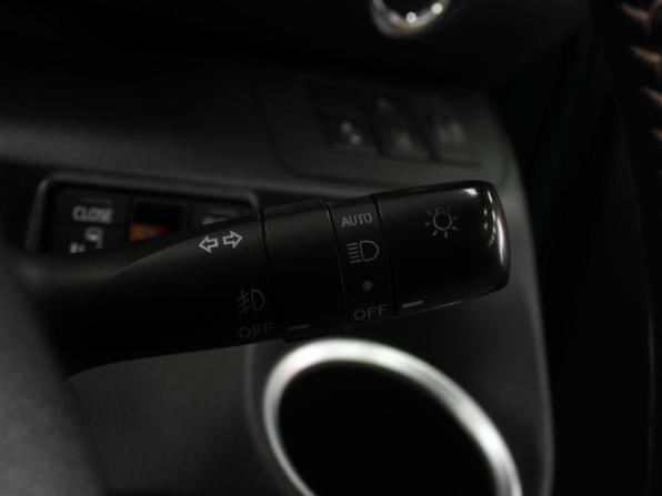 Toyota Sienta II Рестайлинг с пробегом 2020 года, цена 1 549 000 рублей, 69192 км, компактвэн, Автокод Объявления