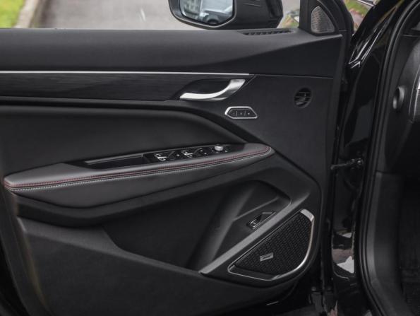 Geely Tugella I Рестайлинг с пробегом 2023 года, цена 2 699 000 рублей, 76486 км, внедорожник, Автокод Объявления