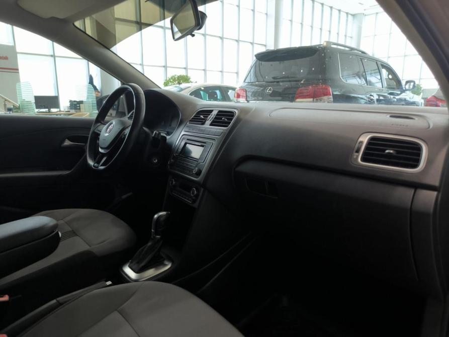 Volkswagen Polo V Рестайлинг Казань  - изображение 13