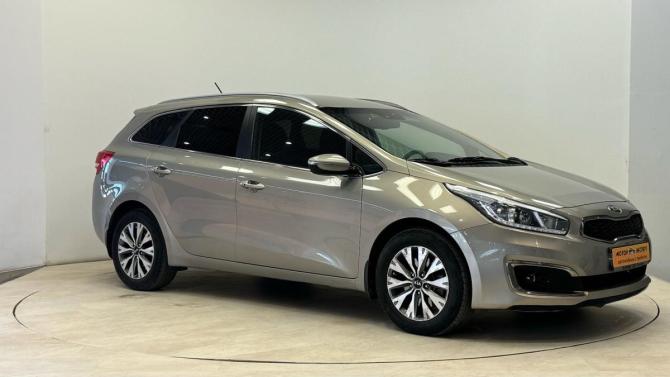 Kia Ceed II Рестайлинг с пробегом 2015 года, цена 1 275 000 рублей, 143279 км, универсал, Автокод Объявления