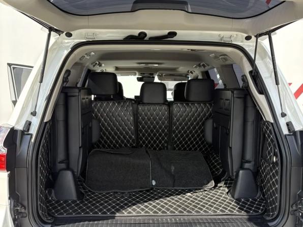 Lexus LX III Рестайлинг 2 с пробегом 2019 года, цена 10 500 000 рублей, 73202 км, внедорожник, Автокод Объявления