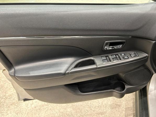 Mitsubishi ASX I Рестайлинг с пробегом 2013 года, цена 949 000 рублей, 251170 км, внедорожник, Автокод Объявления