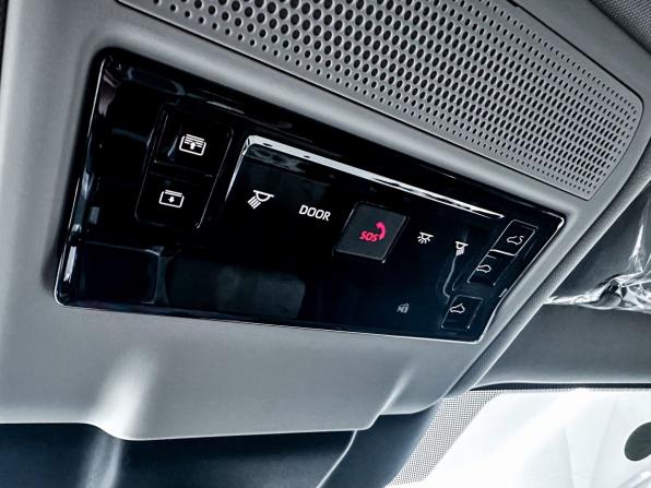 Toyota RAV4 VI (XA60) с пробегом 2025 года, цена 4 099 000 рублей, 15 км, внедорожник, Автокод Объявления