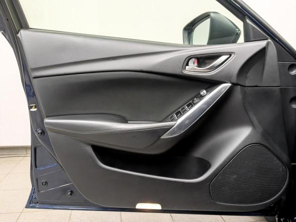 Mazda 6 III (GJ) Рестайлинг с пробегом 2016 года, цена 1 740 000 рублей, 86419 км, седан, Автокод Объявления