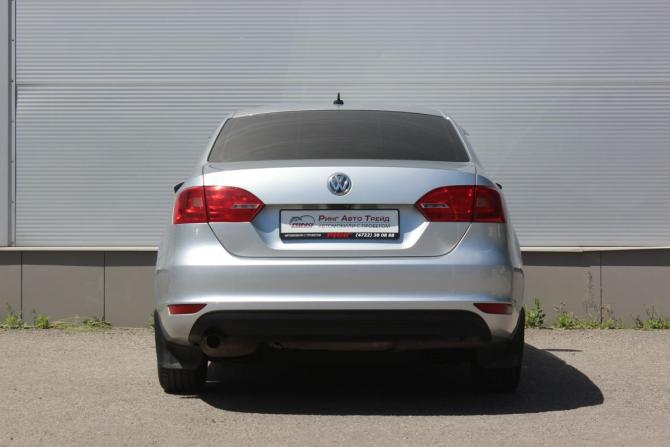 Volkswagen Jetta VI с пробегом 2013 года, цена 967 000 рублей, 241744 км, седан, Автокод Объявления
