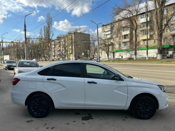 Lada (ВАЗ) Vesta I с пробегом 2021 года, цена 989 000 рублей, 114057 км, седан, Автокод Объявления