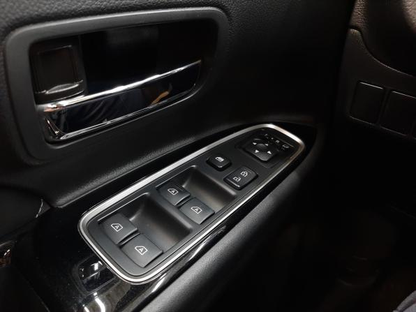 Mitsubishi Outlander III Рестайлинг 3 с пробегом 2022 года, цена 3 230 000 рублей, 31940 км, внедорожник, Автокод Объявления