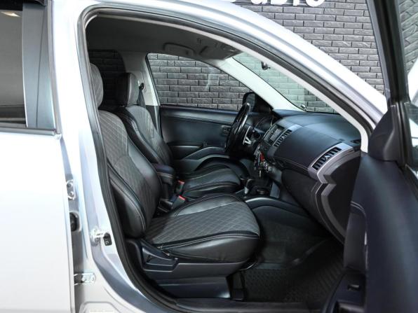 Mitsubishi Outlander II Рестайлинг с пробегом 2011 года, цена 1 130 000 рублей, 196409 км, внедорожник, Автокод Объявления