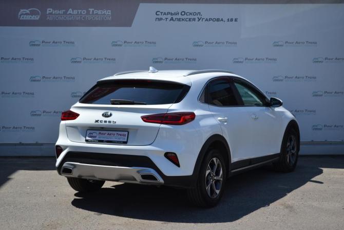 Kia XCeed I с пробегом 2021 года, цена 2 190 000 рублей, 75000 км, хэтчбек, Автокод Объявления