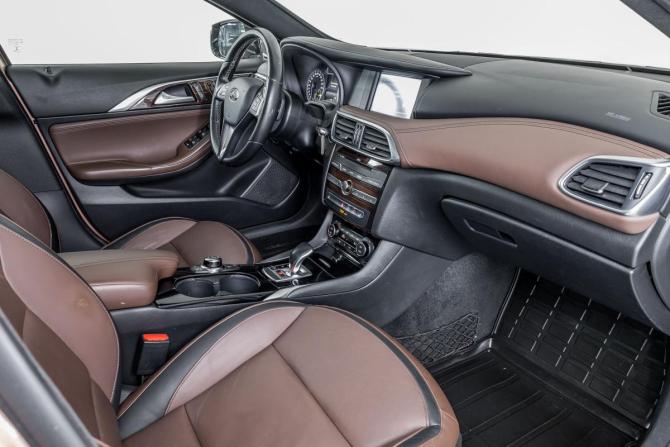 Infiniti QX30 с пробегом 2016 года, цена 2 259 000 рублей, 106000 км, внедорожник, Автокод Объявления