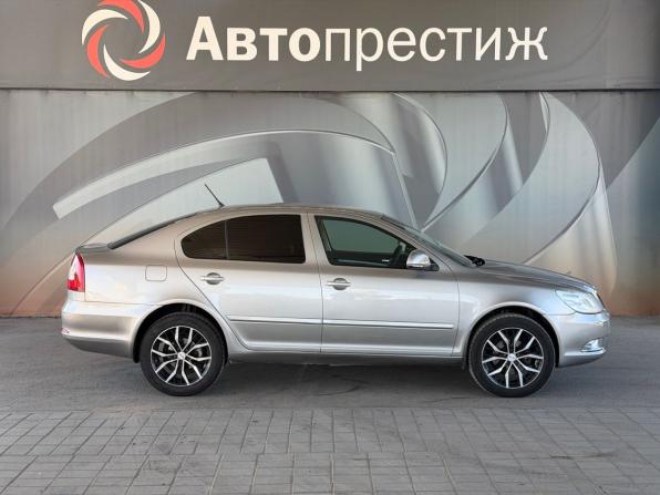 Skoda Octavia II (A5) Рестайлинг с пробегом 2013 года, цена 759 000 рублей, 177023 км, универсал, Автокод Объявления