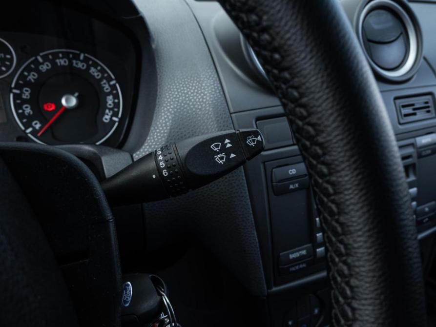 Ford Fiesta Mk5 Ставрополь  - изображение 15