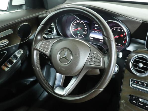 Mercedes-Benz GLC I (X253) с пробегом 2017 года, цена 3 453 100 рублей, 58449 км, внедорожник, Автокод Объявления