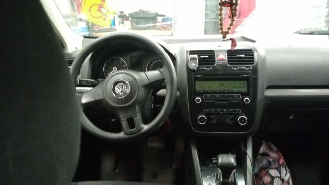 Volkswagen Jetta V с пробегом 2009 года, цена 399 000 рублей, 367965 км, седан, Автокод Объявления