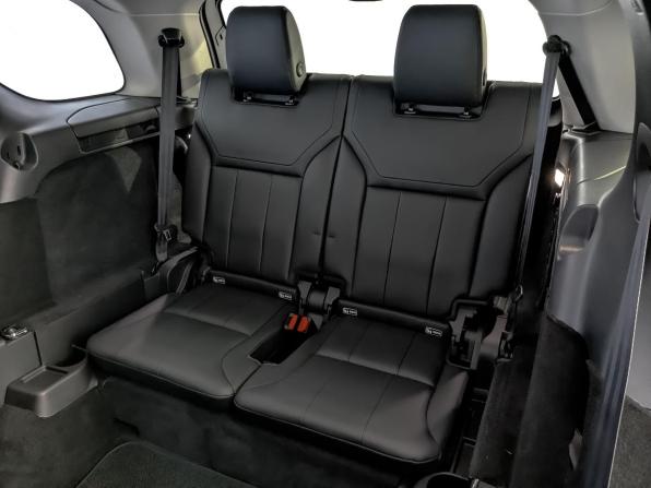 Land Rover Discovery V с пробегом 2019 года, цена 4 145 000 рублей, 129486 км, внедорожник, Автокод Объявления