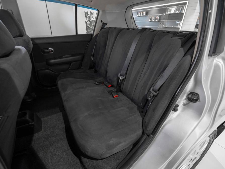 Nissan Tiida I Москва  - изображение 12