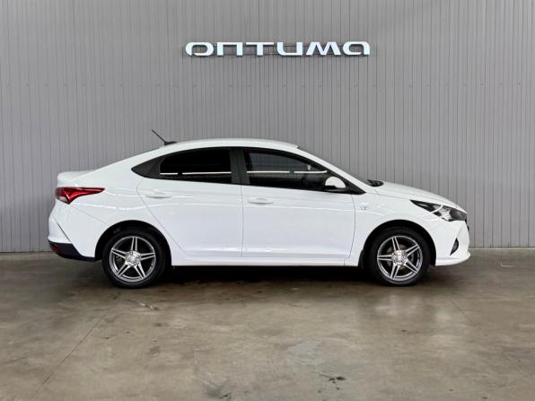 Hyundai Solaris II Рестайлинг с пробегом 2020 года, цена 1 497 000 рублей, 150000 км, седан, Автокод Объявления