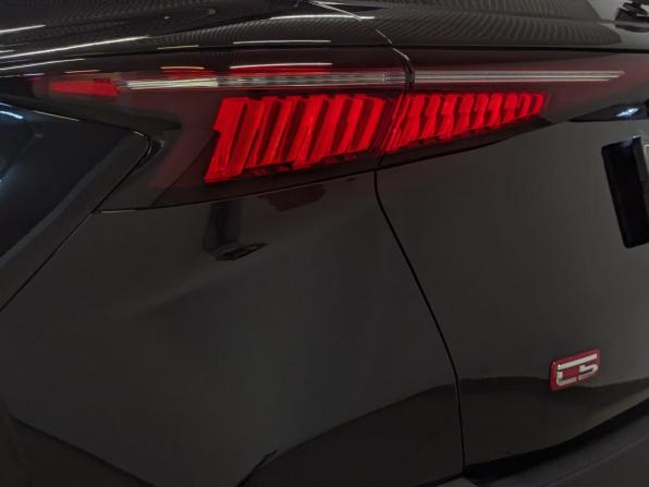 Omoda C5 I с пробегом 2023 года, цена 1 700 000 рублей, 28055 км, внедорожник, Автокод Объявления