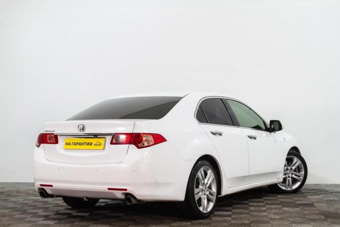Honda Accord VIII Рестайлинг с пробегом 2011 года, цена 1 289 000 рублей, 250600 км, седан, Автокод Объявления