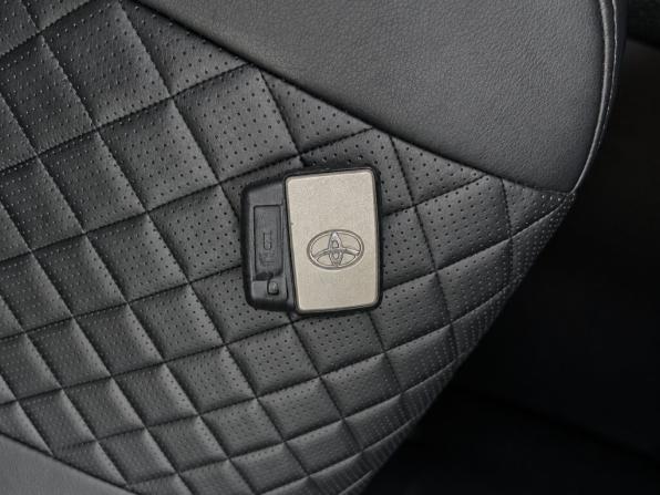 Toyota RAV4 III (XA30) с пробегом 2008 года, цена 1 249 000 рублей, 330000 км, внедорожник, Автокод Объявления