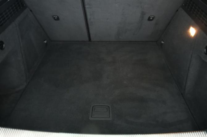 Audi Q3 I (8U) с пробегом 2013 года, цена 1 449 000 рублей, 273000 км, внедорожник, Автокод Объявления