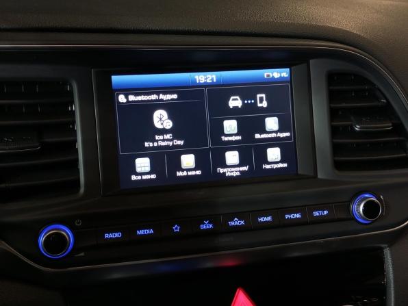 Hyundai Elantra VI (AD) Рестайлинг с пробегом 2019 года, цена 1 660 000 рублей, 93343 км, седан, Автокод Объявления