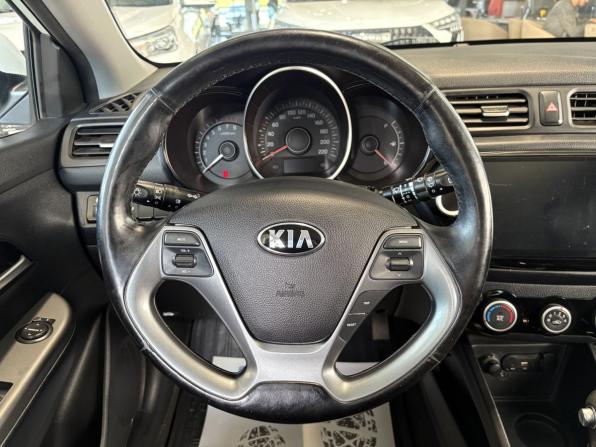 Kia Rio III Рестайлинг с пробегом 2016 года, цена 1 213 000 рублей, 68687 км, хэтчбек, Автокод Объявления