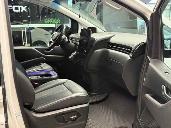 Hyundai Staria I с пробегом 2022 года, цена 4 500 000 рублей, 76868 км, минивэн, Автокод Объявления