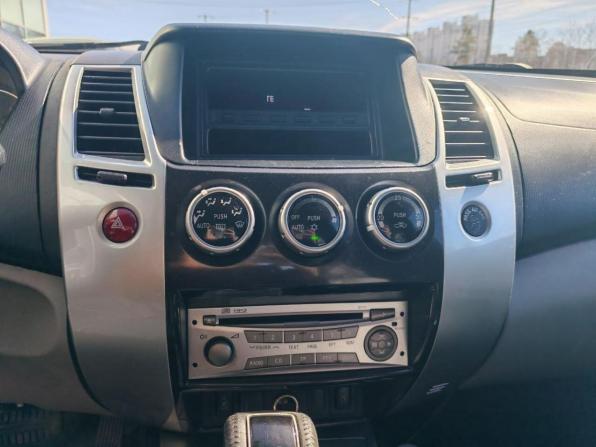Mitsubishi Pajero Sport II с пробегом 2012 года, цена 1 570 000 рублей, 215576 км, внедорожник, Автокод Объявления