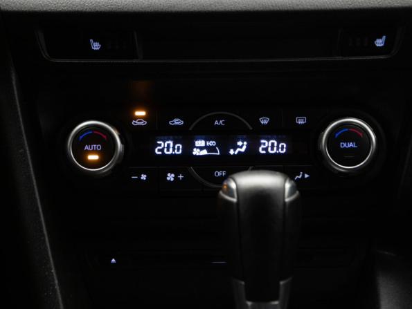 Mazda 3 III (BM) с пробегом 2014 года, цена 1 350 000 рублей, 115520 км, седан, Автокод Объявления
