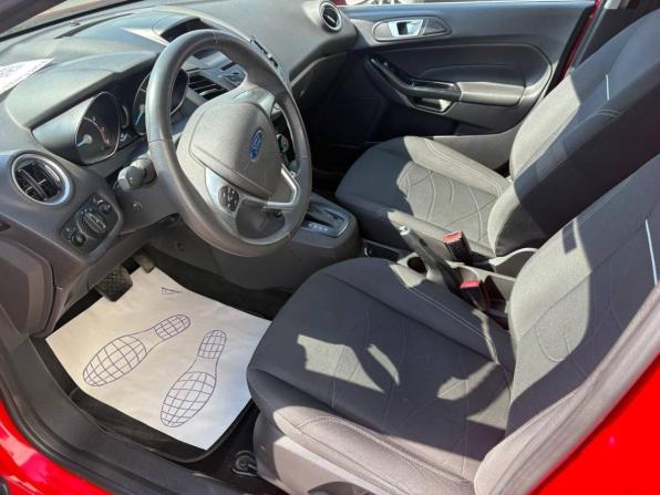 Ford Fiesta Mk6 Рестайлинг с пробегом 2016 года, цена 1 020 000 рублей, 30000 км, хэтчбек, Автокод Объявления