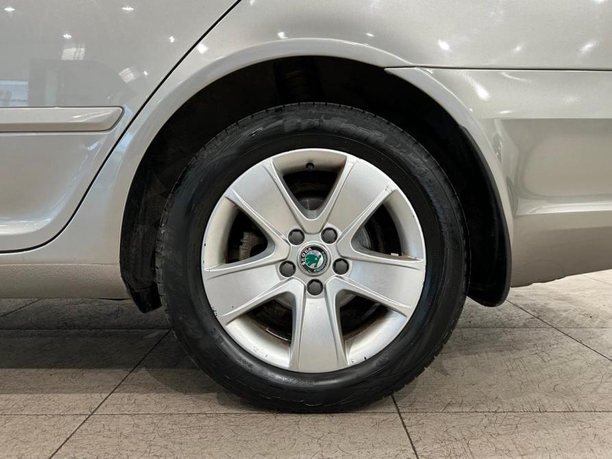 Skoda Octavia II (A5) Рестайлинг Санкт-Петербург  - изображение 11