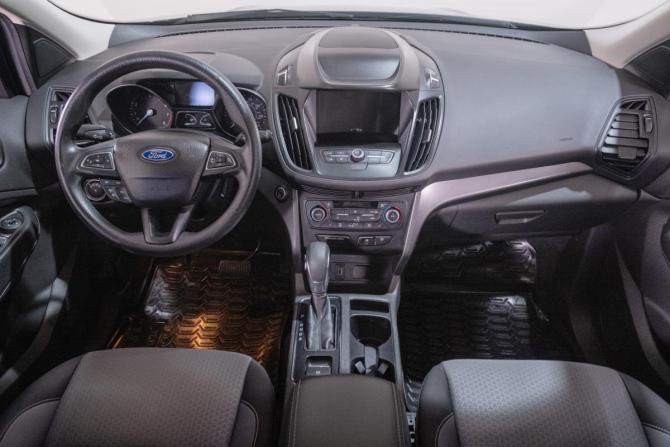 Ford Escape III Рестайлинг с пробегом 2019 года, цена 1 829 000 рублей, 65000 км, внедорожник, Автокод Объявления