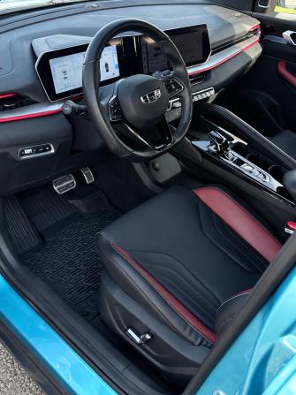 Geely Coolray I Рестайлинг с пробегом 2023 года, цена 2 130 000 рублей, 21173 км, внедорожник, Автокод Объявления