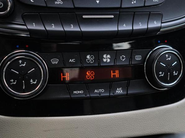 Peugeot 508 I с пробегом 2012 года, цена 690 000 рублей, 224020 км, седан, Автокод Объявления