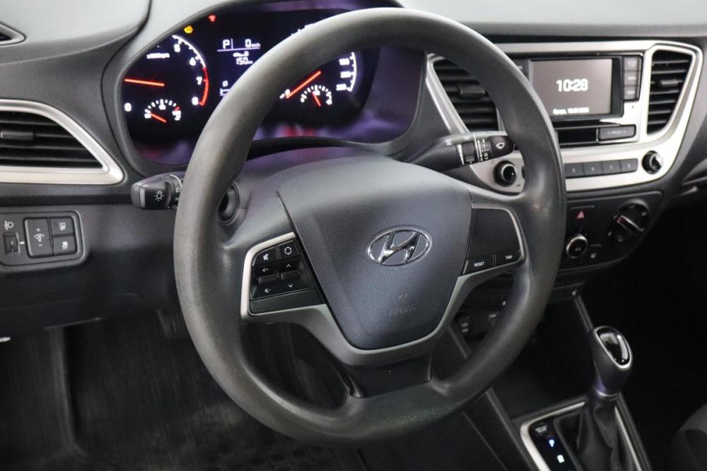 Hyundai Solaris II Санкт-Петербург  - изображение 8