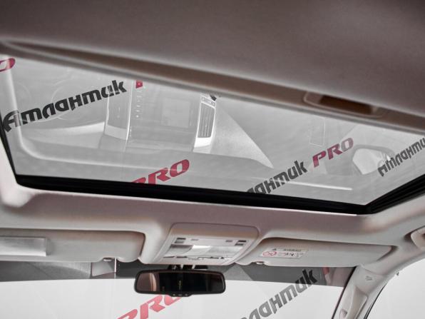 Toyota Land Cruiser 200 Series Рестайлинг 1 с пробегом 2014 года, цена 3 880 000 рублей, 237852 км, внедорожник, Автокод Объявления