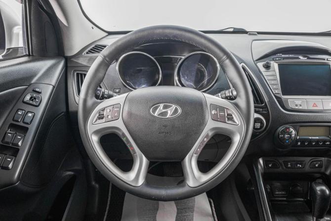 Hyundai ix35 I Рестайлинг с пробегом 2014 года, цена 1 599 000 рублей, 237000 км, внедорожник, Автокод Объявления