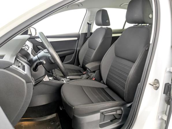 Skoda Octavia III (A7) Рестайлинг с пробегом 2020 года, цена 2 200 000 рублей, 39117 км, лифтбек, Автокод Объявления
