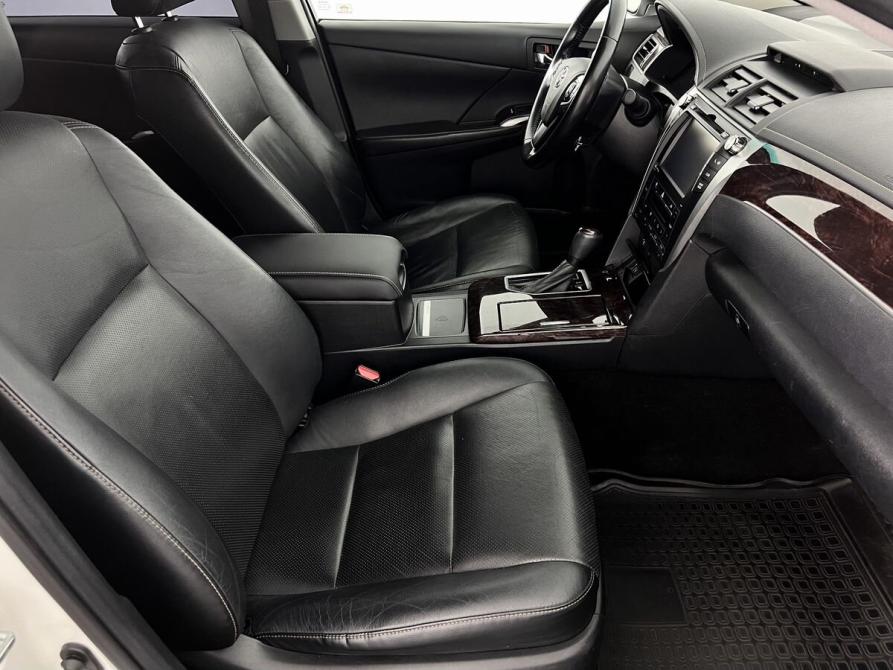 Toyota Camry VII (XV50) Рестайлинг 2 Калининград  - изображение 12